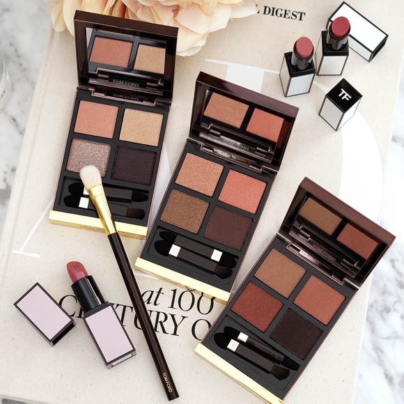 TOM FORD Eye Color Quad Crème – 01 Forbidden Pink (Rose Prick Collection) - Picture 3 of 4